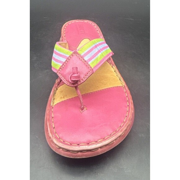 BORN Women’s PINK Leather w/ Stripes FlipFlop Slip On Flat Sandals Sz 8-8.5 - Picture 13 of 15